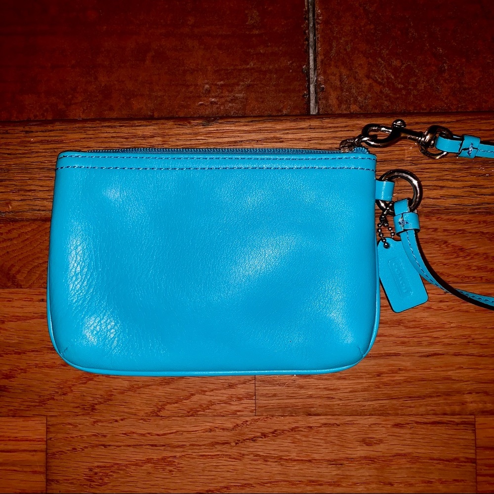 Coach Leather Aqua Zip Wristlet Pouch Wallet - Picture 3 of 4